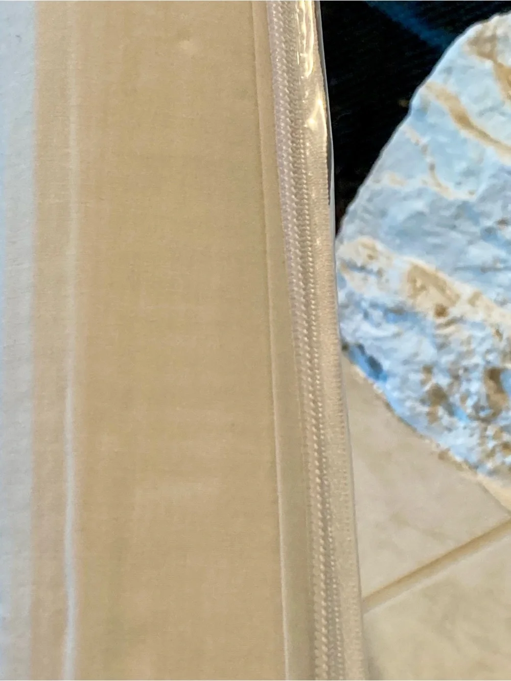 NWT Rachael Zoe Twin/XL Sheet Set in pale gray, 200 Thread Count